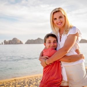 Meet your Posher, Jonida